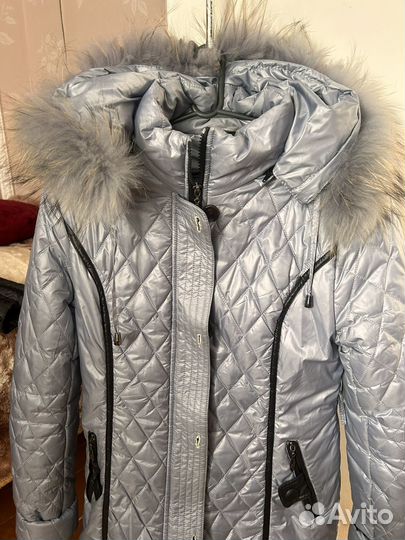 Пуховик женский