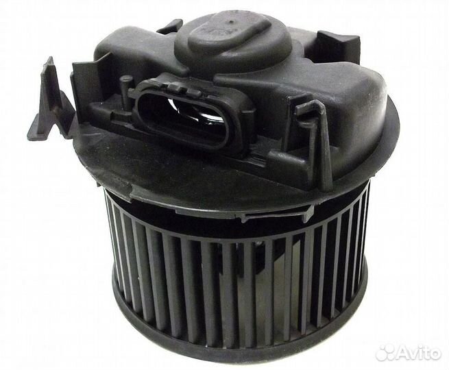 Вентилятор отопителя Renault Logan