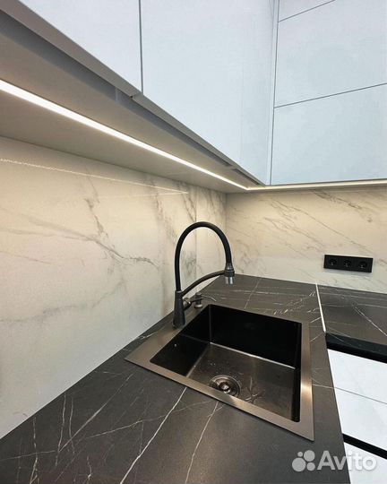 Кухня на заказ с установкой