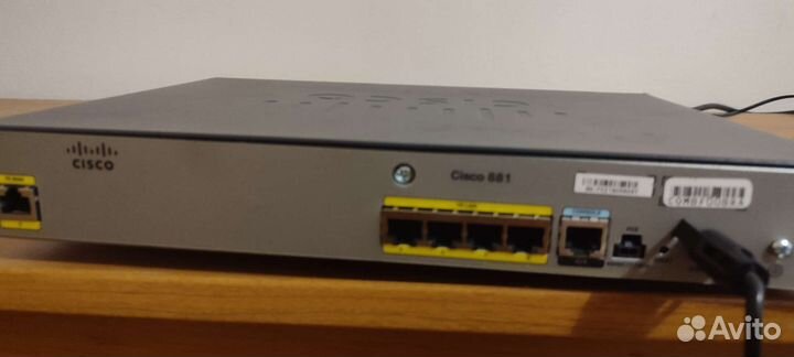 Сетевое оборудование, роутер