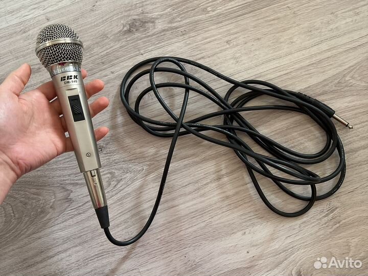 Микрофон. BBK DM-140