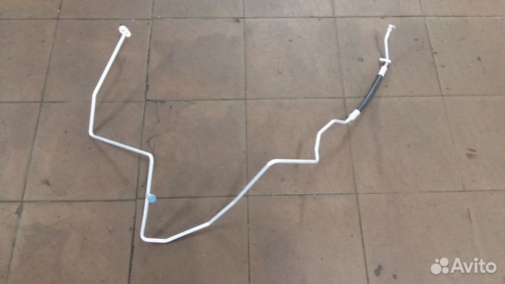Трубка кондиционера Рено Логан/Сандеро после 2008+