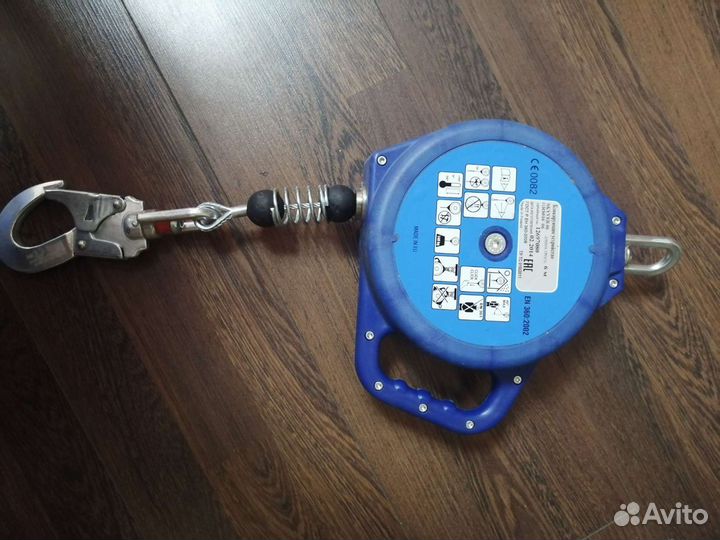 Блокирующее устройство