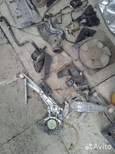 Запчасти для Honda CR-V