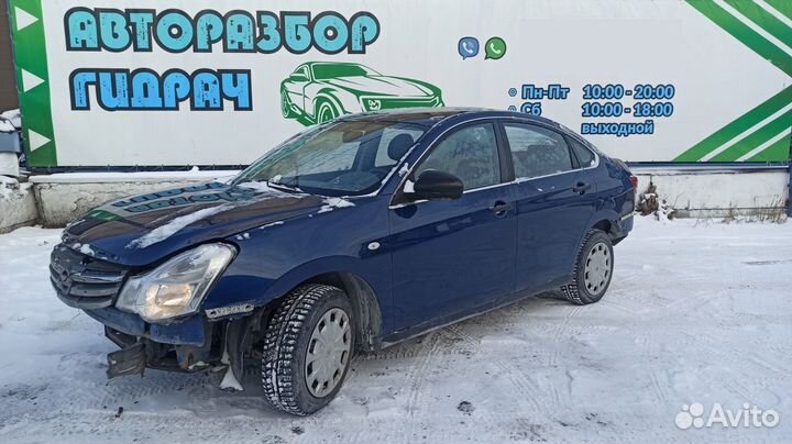 Обшивка стойки лобового стекла правая Nissan Almera G15 769114AA0A