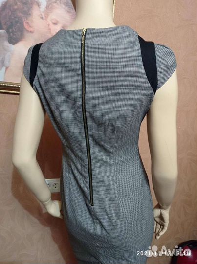 Платье zara Basic р. 42-44