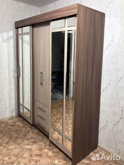 Шкаф купе 1.7м