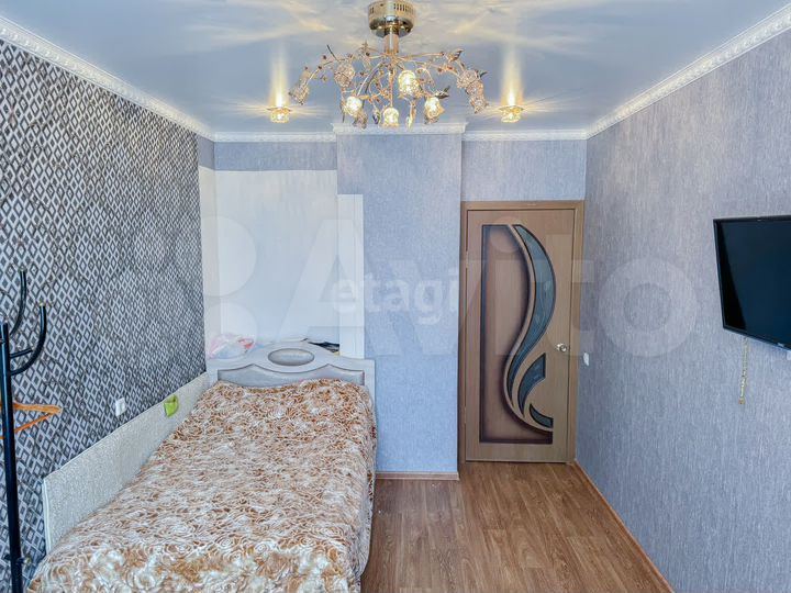 1-к. квартира, 42 м², 6/9 эт.