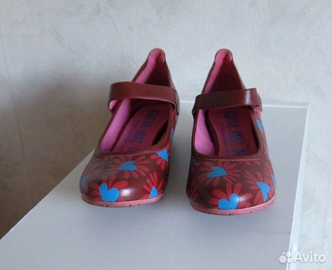 Туфли женские. Agatha ruiz de la prada 37 р