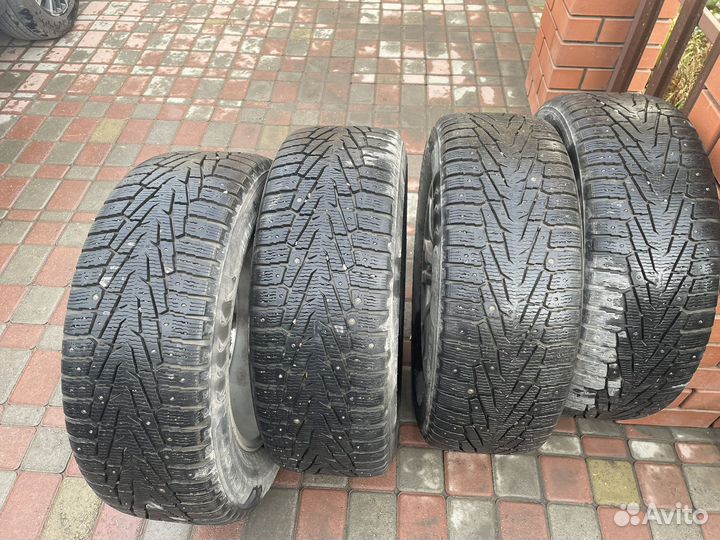 Nokian Tyres Hakkapeliitta 7 SUV 265/60 R18 114T