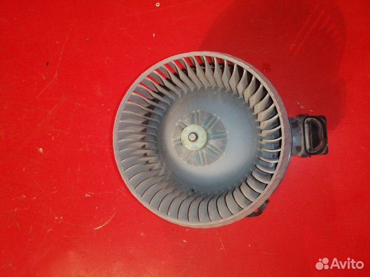 Мотор печки Toyota Corolla E150