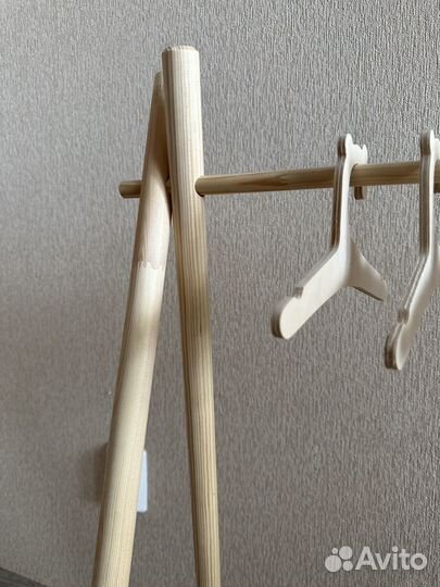 Вешалка напольная детская