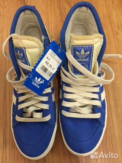 Спортивная обувь