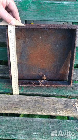 Чугунная дверца для печки старинная