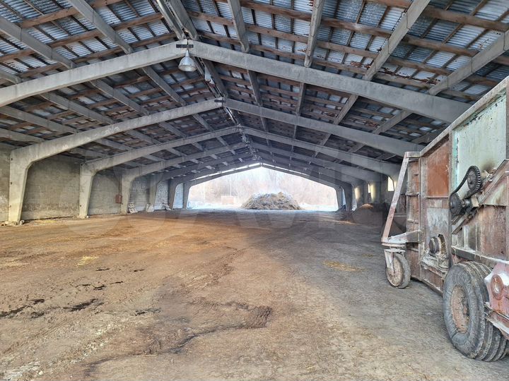 Производственное помещение 2700м² и зем.уч 1,2гек