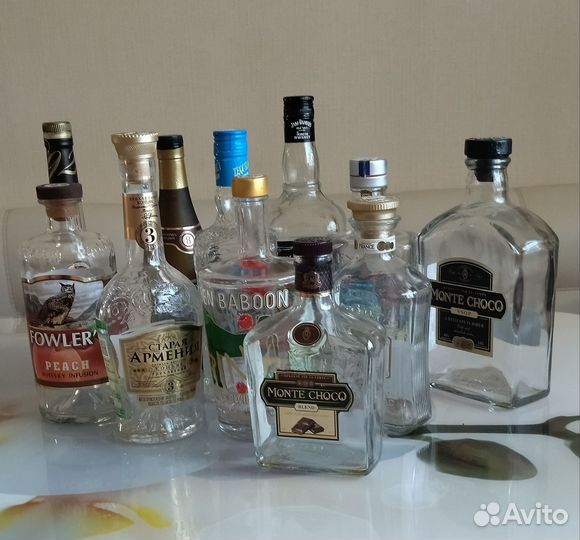 Бутылки стеклянные