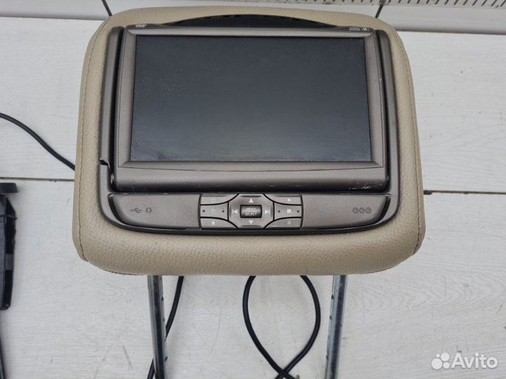 Подголовник с монитором Land Rover Discovery 4