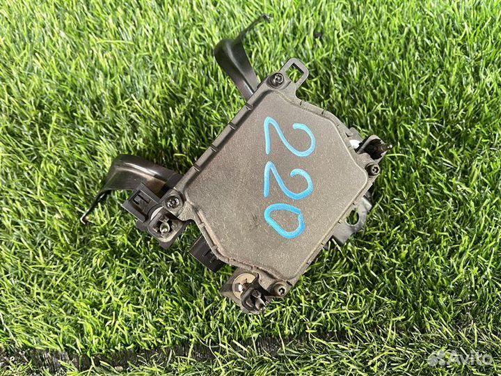 Блок управления круиз-контролем Toyota Crown