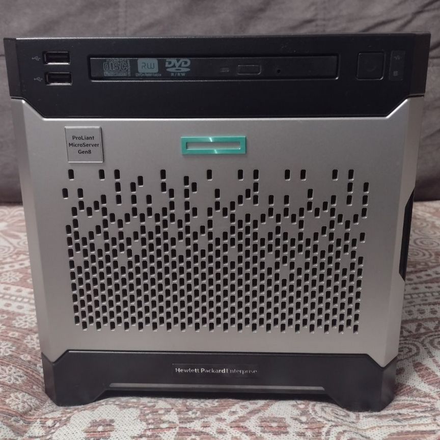 サーバー HP ProLiant MicroServer Gen8 4TB Mem16GB Серверы HPE ProLiant MicroServer Gen8: обзор , характеристики