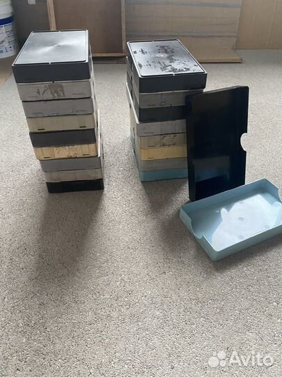 Коробки пластмассовые