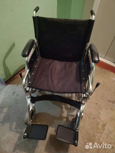 Инвалидная коляска