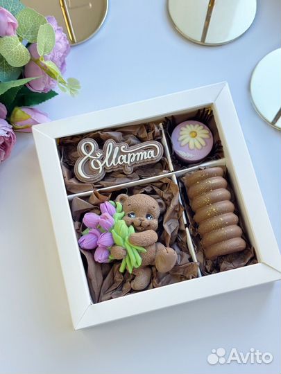 Шоколадные подарки на 8 марта