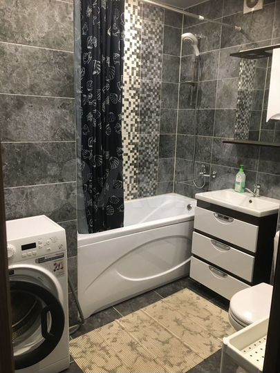 2-к. квартира, 45 м², 5/5 эт.