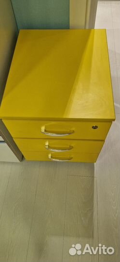 Тумба офисная выкатная