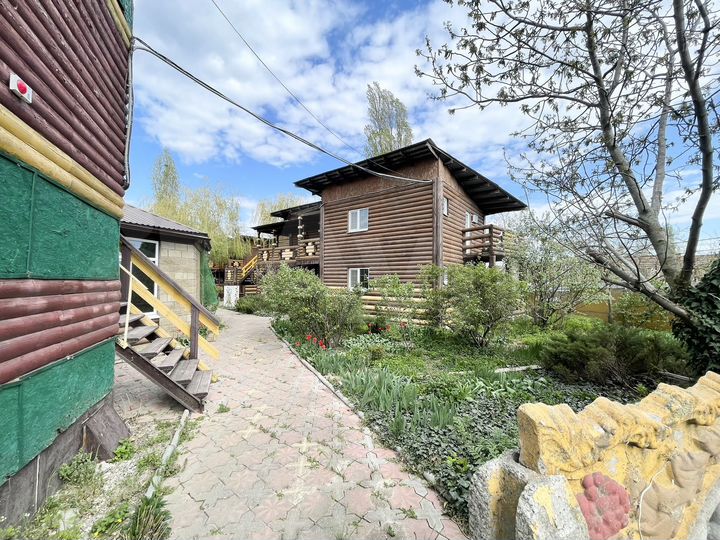 Гостиница, 567 м²