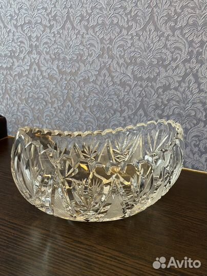 Хрустальная ваза ладья ГДР ручной шлифовки