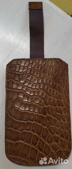 Чехол на телефон