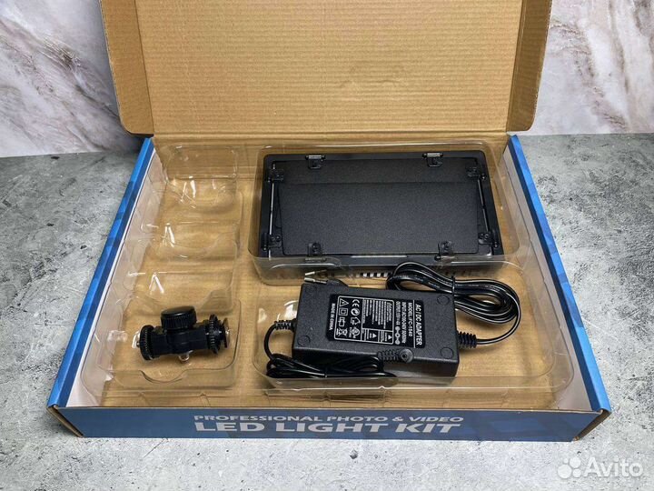 Фото и видео свет профессиональный прожектор