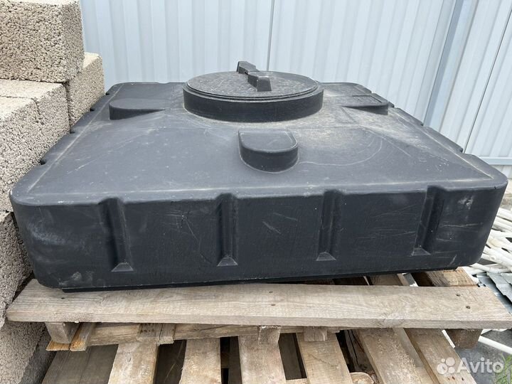 Бак для душа 240л