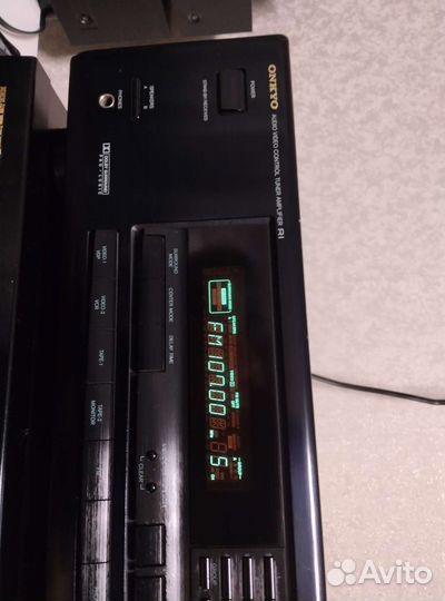Усилитель звука Onkyo