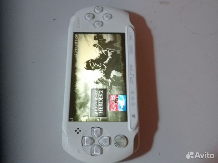 Sony PSP e 1008
