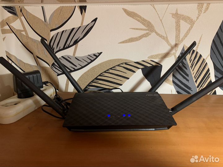 Wi-Fi роутер Asus Rt N19