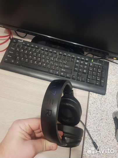 Наушники новые Razer kraken x