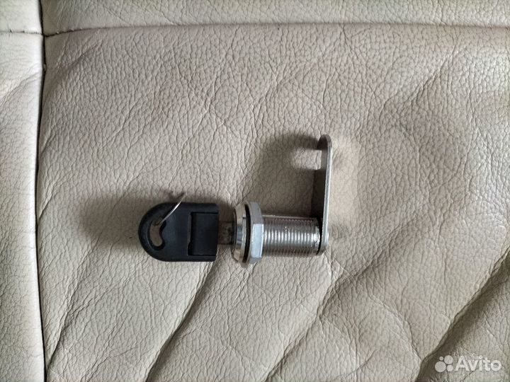 Навесной замок Сhezam,ручкизвонок,шпинг,почт замок