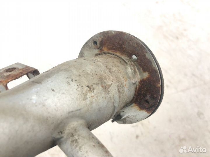 Горловина топливного бака Subaru Forester SG5