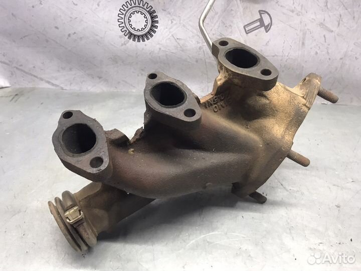 Коллектор выпускной Audi 100 (C4) 1992 г.в