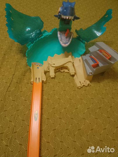 Трек трасса Хот Вилс Акула Hot Wheels