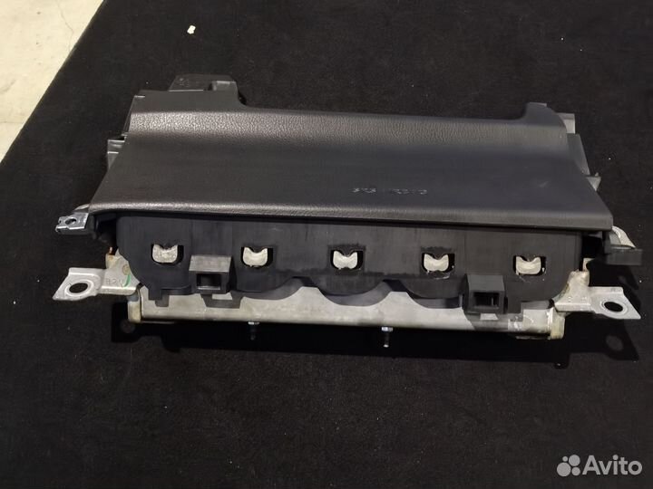 Подушка безопасности нижняя левая Lexus ES 7 19 г