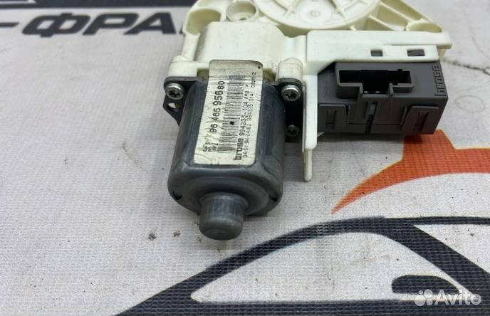 Мотор стеклоподъемника задний левый Peugeot 407