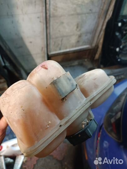 Расширительный бачок Mazda 3 BK