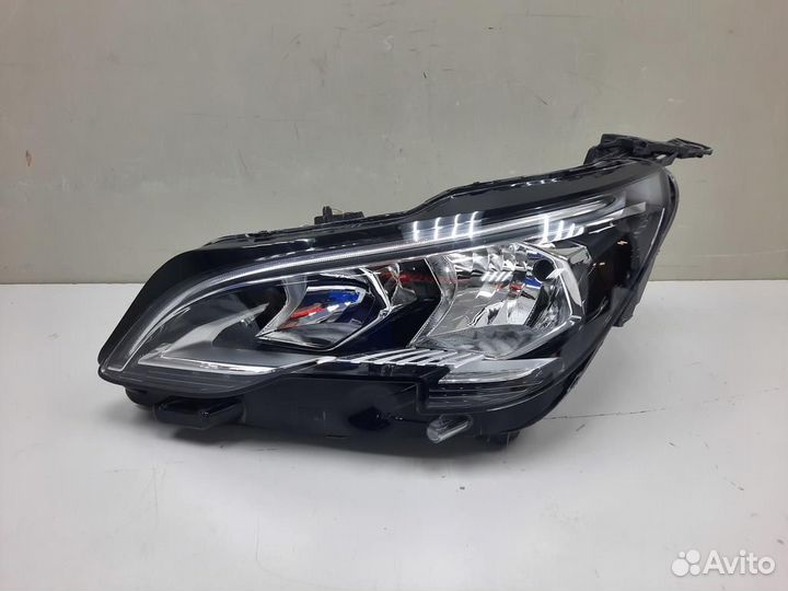 Фара левая peugeot 3008 / 5008 2016-2020 981047818