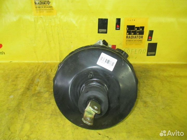 Главный тормозной цилиндр A0054309701 Mercedes 203