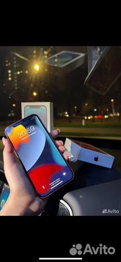 iPhone 12, 64 ГБ