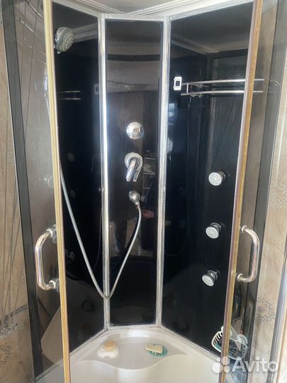 Душевая кабина