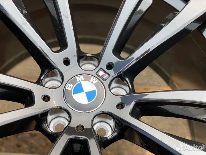 Диски BMW X5/X6 469M стиль R20 Gloss black