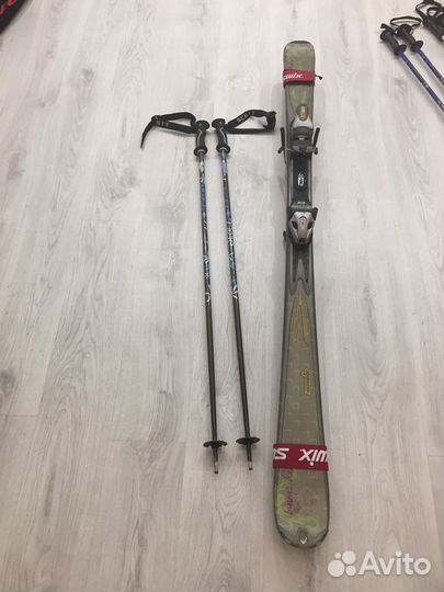 Горные лыжи с креплениями